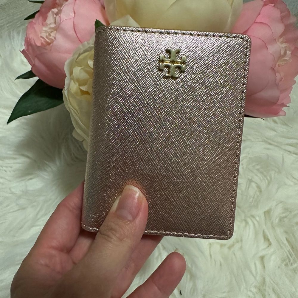 Used Tory Burch Card Holder Rose Gold Color